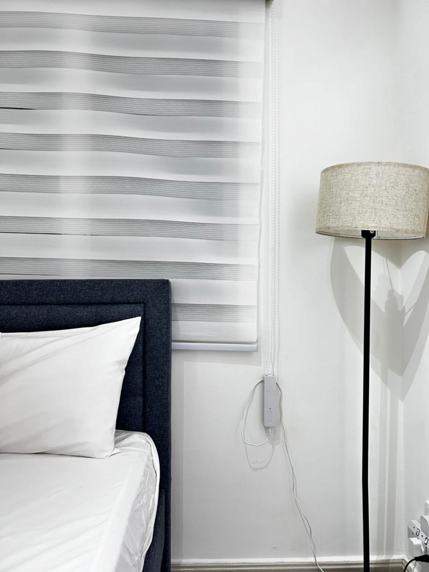 Amber Cove Smart Apartment *